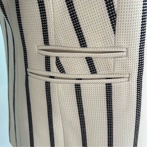 Talbots Pinstripe Nautical Coastal Blazer Size 10 Cream Navy - Picture 9 of 16
